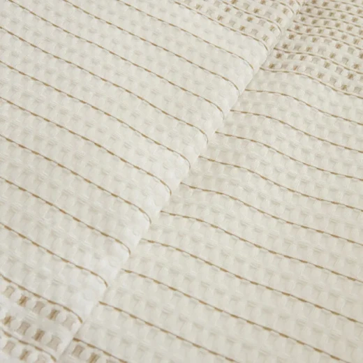 طقم بيكيه سرير مزدوج كاراجا هوم رايز بيج، بيكيه قطن كتان 200×220 سم مع ملاءة و2 غطاء وسادة بتصميم أنيق - كراجا - Image 3