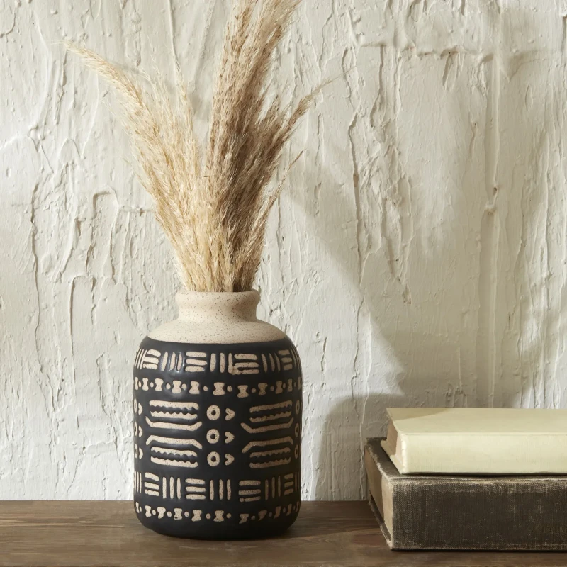 مزهرية كاراجا هوم رستيك سوداء من السيراميك مقاس 10.5×10.5×16 سم للديكور المنزلي العصري - كراجا