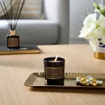 شمعة كاراجا هوم مجموعة الأناقة برائحة المسك – شمعة معطرة بمدة احتراق تصل إلى 8 ساعات - كراجا