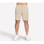 شورت رجالي Skechers GO DRI All Day Downtown Cargo مقاس 9 بوصة رملي S يتميز بنسيج طارد للرطوبة سريع الجفاف خصر مطاطي برباط وجيب خلفي بسحاب - سكيتشرز