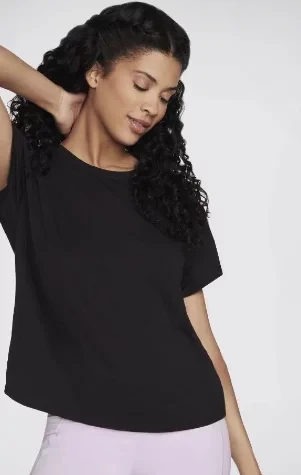 Skechers Go Dri Swift Women's Tunic Tee Black Large Moisture Wicking Quick Drying Fabric Round Neck High Low Hemline Yoga Workout Athletic Shirt Apparel, Size L - Skechers - Image 2