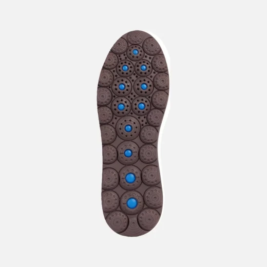 حذاء رياضي نسائي Geox Spherica EC4.1 من جلد الغزال المخملي باللون العنابي نعل سفلي مسامي فائق التوسيد مقاس 39 - جيوكس - Image 6