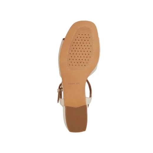Geox New Eraklia 15 Women's Flat Sandals: Tumbled Leather, Chic Metal Detail, Lightweight and Breathable Design, Perfect for Long Days, Size 40, Light Sand Color - Geox - Image 6