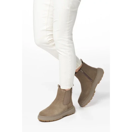 Geox Lamidie + Grip Women's Ankle Boots in Taupe Suede, Featuring Breathable Design for Leisuretime Looks, Size 37 - Geox - Image 4
