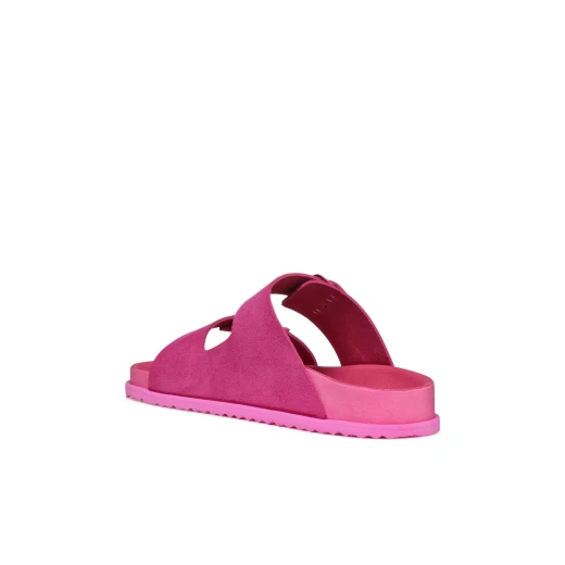 صندل سانديبيت نسائي فوشيا تصميم مريح وجيد التهوية مصنوع من جلد الغزال مقاس 40. مثالي للأيام الدافئة بلمسة عصرية. - Image 3