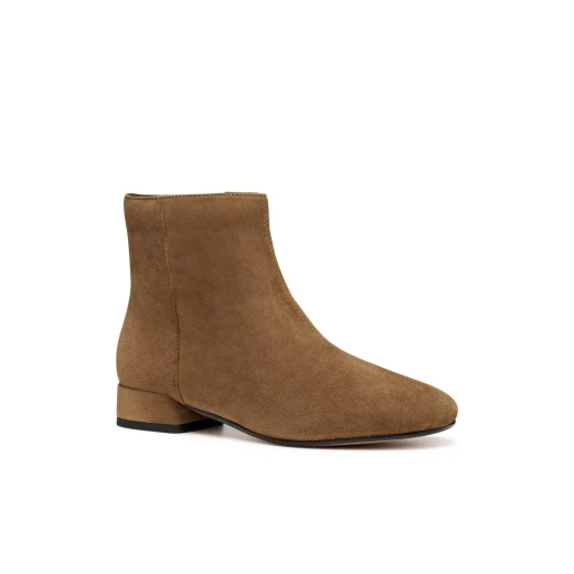 Dhyalma Woman Suede Ankle Boots in Mud Brown, Size 38. Comfortable City Boots for Women with a Pared-Back Aesthetic and Stylish Everyday Dressing. Crafted From Soft Suede. - Geox - Image 3