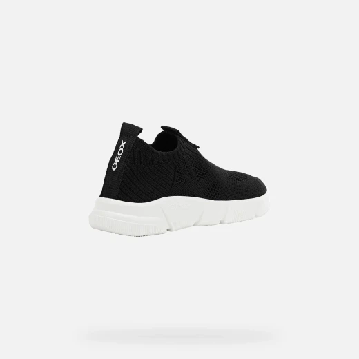 Geox Aril Boy Sneakers Black Junior's Lightweight Breathable Knit Design Comfortable 28 Size Perfect For Casual Outfits Easy On And Off - Brand name - Image 5