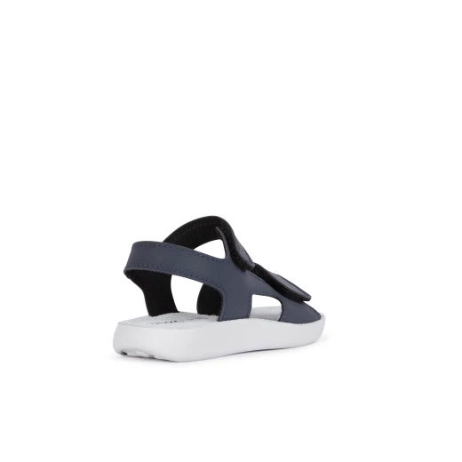 صندل Geox Lightfloppy Boy Navy مقاس 35 للأولاد النشطين. جزء علوي من الجلد الصناعي مع إغلاق بشريط فيلكرو قابل للتعديل ونعل تشريحي مبطن خفيف الوزن. مثالي للعب. - Image 13