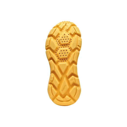 حذاء رياضي فليكسيبر فاست بوي أسود 33: حذاء رياضي شبكي منخفض القطع للأولاد مع حماية من مادة TPU ونعل مبطن مثالي للعب النشط مقاس 33 - جيوكس - Image 10