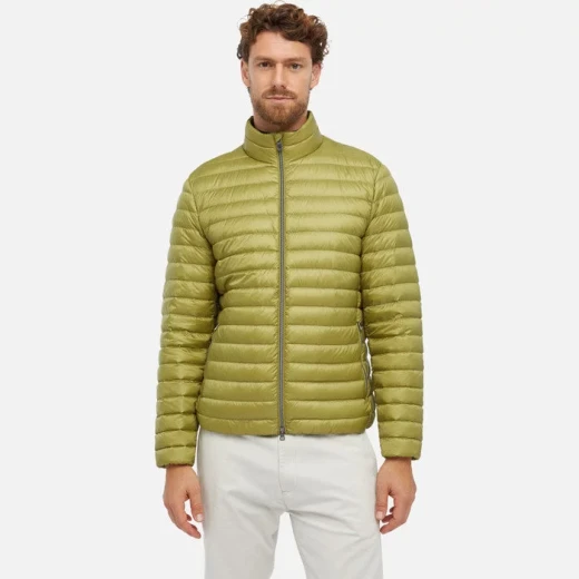 Geox Warrens Man's 60 Green Olive Cropped Puffer Jacket Lightweight Packable Anorak Water Repellent Windblocking Finish Perfect for Autumnal Wear Casual and Versatile Design - Warrens - Image 3