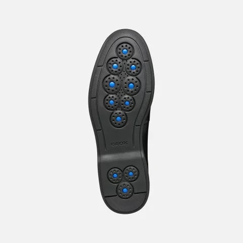 حذاء لوفر رجالي من الجلد الأسود من Geox Spherica EC17، مقاس 44، يتميز بتصميم أنيق وتوسيد فائق لتوفير الراحة والأناقة طوال اليوم، مثالي للاستكشاف الحضري - Image 5