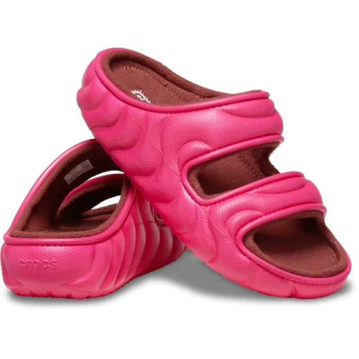 Crocs Women's Classic Cozzzy Overpuff Sandal Pink Fleece Lined Lightweight Comfort Enhanced Outsole Sizes 34 35 Perfect For Home Or Casual Wear Durable Croslite Foam Construction - Crocs - Image 5