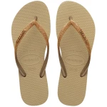 شبشب Havaianas Slim Glitter II باللون البيج والذهبي الفاتح المعدني، مقاس 37/38، بتصميم لامع أنيق وأشرطة جليتر، خفيف ومريح، مثالي للشاطئ والمسبح - هافياناس