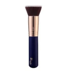 Yi 824 Professional Makeup Brush for Even Blending and Smooth Finish