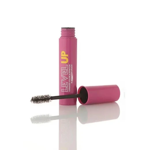 Pierre Cardin Level Up Supersized Mascara for Intense Volume and Lash Definition Pierre Cardin Level Up Supersized Mascara for Intense Volume and Lash Definition