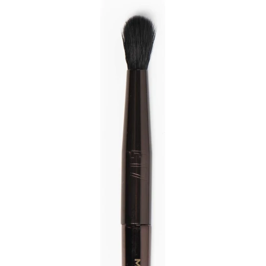 Max Factor Pro Eyeshadow Blender Brush E17 by Mashael Ajeel for Seamless Blending Professional Eye Makeup Finish - Max Factor - Image 2