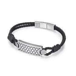 Cat J020B30112 Bracelet Stainless Steel Silver 20cm Adjustable Durable Accessory for Women, Featuring a Secure Clasp, Perfect for Everyday Wear and Special Occasions