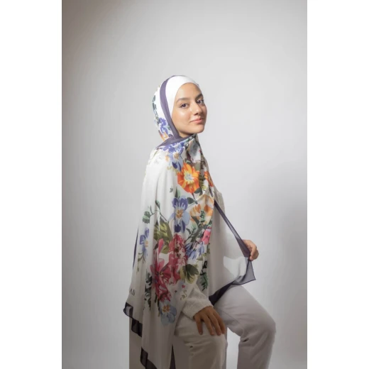 Love Garden Georgette Chiffon Hijab: Soft, Airy Scarf for a Gentle & Elegant Daily Look, Featuring Exclusive Designs, Made in Egypt, & Extra Long 300x70cm Size - Pink - Kain - Image 4