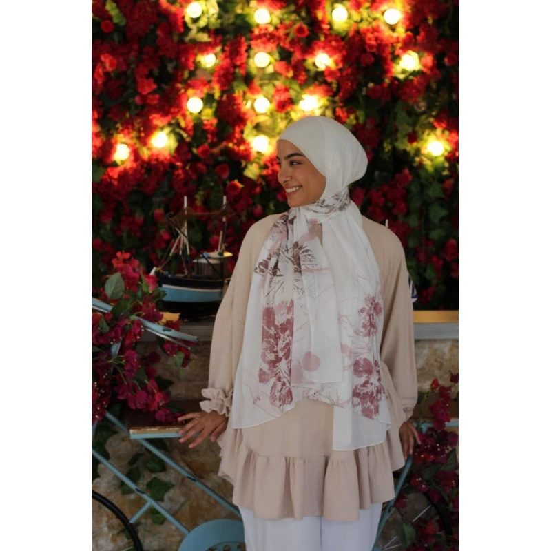 Kain Day Dream Georgette Chiffon Hijab: Soft, Airy Scarf for Women, Featuring Exclusive Designs, Made in Egypt, & Extra Long 300 x 70cm for Elegant Everyday Wear - Day dream