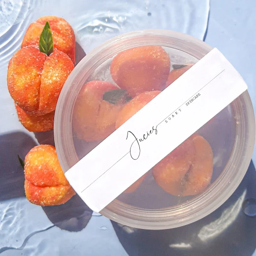 SOAKY Jucies Body Scrub 250g – Vanilla & Peaches Scented Scrub for Women | Skincare Gift - Soaky fragrances - Image 5