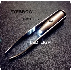 LED Light Stainless Steel Eyebrow Tweezers – Power-Free Precision Hair Removal Tool