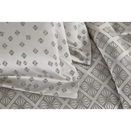 Merlin Livings 7 pieces Luxury Jacquard King Size Bedding set Elegant Geometric Pattern Set for Master Bedroom - Merlin Livings - Image 4