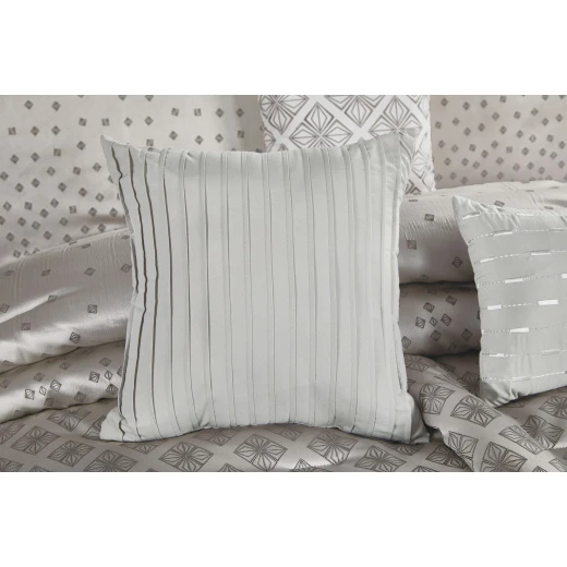 Merlin Livings 7 pieces Luxury Jacquard King Size Bedding set Elegant Geometric Pattern Set for Master Bedroom - Merlin Livings - Image 6