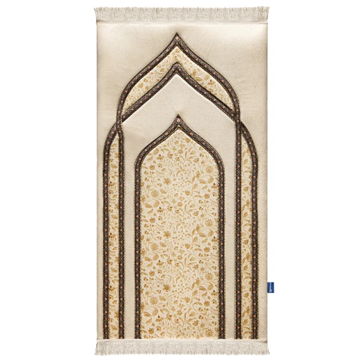 سجادة صلاة فاخرة Golden Blossom مبطنة 120×64 سم، قماش مخملي ناعم مع طبقة إسفنج 1.7 سم، تصميم منقوش مريح للصلاة سجادة صلاة فاخرة Golden Blossom مبطنة 120×64 سم، قماش مخملي ناعم مع طبقة إسفنج 1.7 سم، تصميم منقوش مريح للصلاة