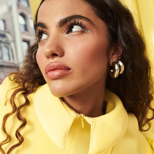 ميبيلين ماسكارا ذا كولوسال بابل قابلة للغسل، ماسكارا قابلة للتكثيف والطول للحصول على رموش جريئة منفصلة، لون اسود داكن - ميبلين نيو يورك - Image 5