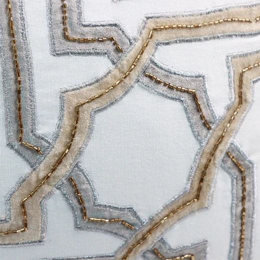 نوفا هوم غطاء وسادة "Aversa" تطريز يدوي  - 50x50  سم - ذهبي - نوفا هوم - Image 2