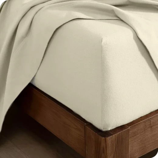 نوفا هوم Cotton Warm طقم شرشف مطاط شتوي قطن فلانيل دافئ - مفرد ونص & كوين - 3 قطع - بيج - نوفا هوم - Image 3
