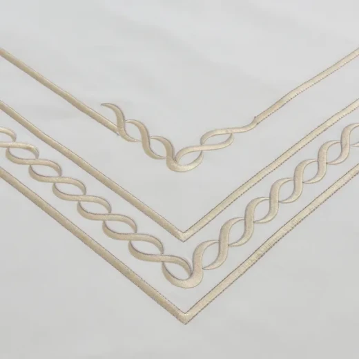 نوفا هوم Chain طقم وجه لحاف - قطن 100% ، 200 خيط لكل انش مربع - مجوز & مجوز كبير - 6 قطع - أبيض و ذهبي - نوفا هوم - Image 7