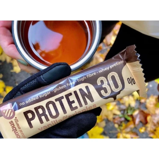 Bombus – Protein 30% – Vanilla & Crispies 50g - BOMBUS - Image 6