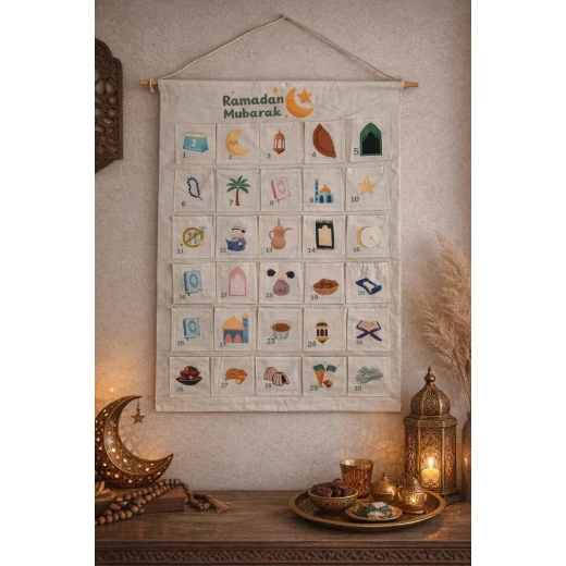 amadan Daily Treat Calendar – 30-Day Numbered Pocket Countdown for Kids & Families