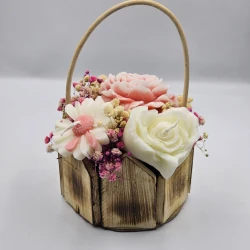 Skin and beyond small flower basket