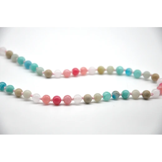 Women´s Handmade Knotted Beaded Necklace with Colorful Stone Beads & Gold Clasp - Tuleen Accesorios - Image 4
