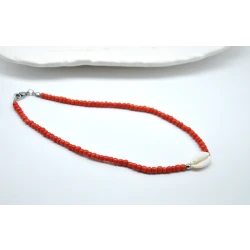 Handmade red Beaded Necklace with Shell, beaded choker, shell necklace, beach jewelry, minimalist necklace, seed bead necklace, boho gift, summer accessories