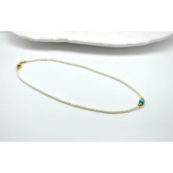 handmade pearly choker, beaded choker necklace, dainty seed bead jewelry, boho chic necklace, pearly beaded necklace, gift for her