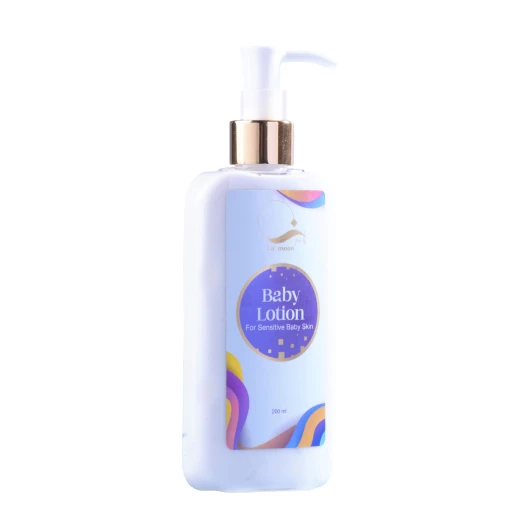 La Moon Baby Lotion is a lightweight fast absorbing formula enriched with Shea Butter Argan Oil and a soft Rose fragrance. It deeply hydrates and soothes baby’s skin Size: 200ml - La'moon - Image 2