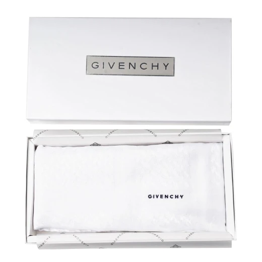 GIVENCHY Premium White Cotton Shemagh – 100% Pure Cotton Elegant Traditional Headscarf 58 - Givenchy - Image 4