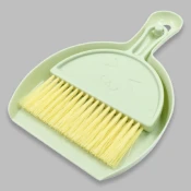Brooms & Dustpans