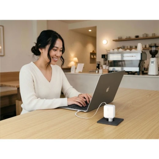 شاحن بلكن BoostCharge Pro مزدوج GaN بقوة 45 واط مع كابل USB-C قابل للسحب 0.8م ومنفذ USB-C إضافي، أبيض، شحن سريع - بيلكين - Image 5